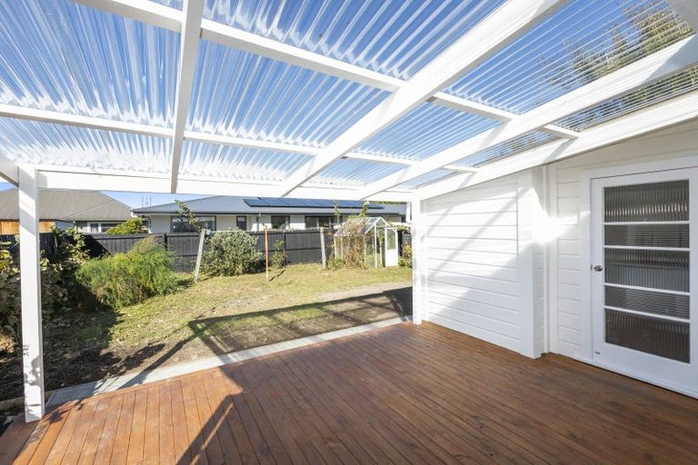 Photo of property in 664 Avonside Drive, Avonside, Christchurch, 8061