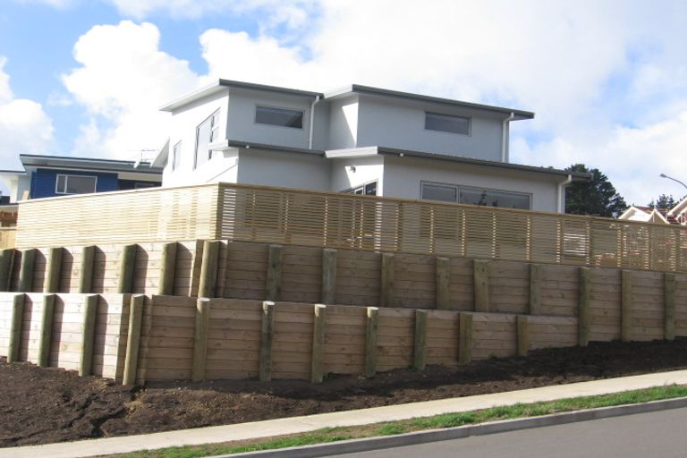 Photo of property in 13 Winsley Terrace, Churton Park, Wellington, 6037