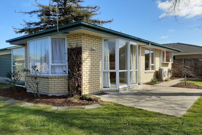 Photo of property in 65 Merrin Street, Avonhead, Christchurch, 8042