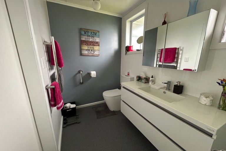 Photo of property in 13 Kea Place, Tokoroa, 3420