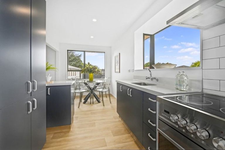 Photo of property in 39 Reginald Street, Burwood, Christchurch, 8083