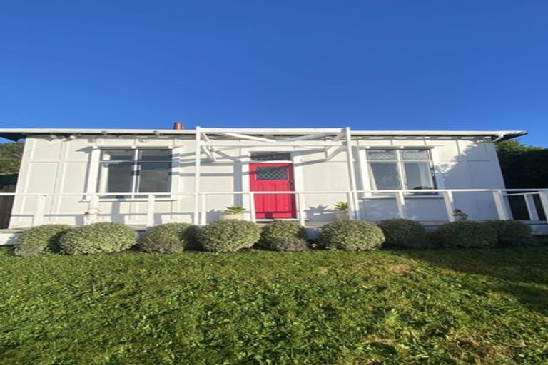 Photo of property in 42 Mccoll Street, Vogeltown, Wellington, 6021