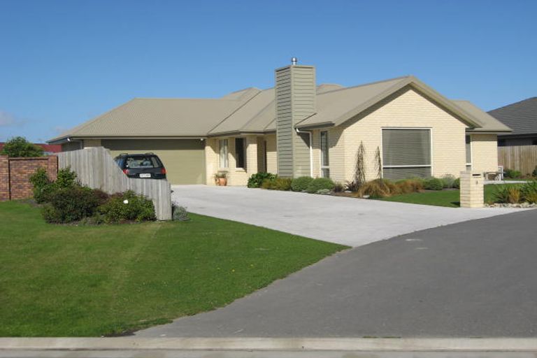 Photo of property in 9 Rochester Crescent, Rolleston, 7614
