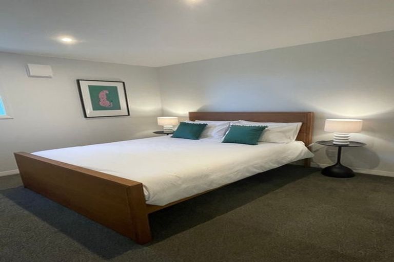 Photo of property in 14 Highbury Road, Highbury, Wellington, 6012