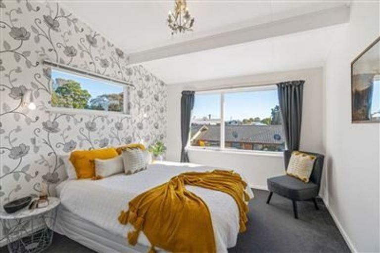 Photo of property in 2/32 Abberley Crescent, St Albans, Christchurch, 8014