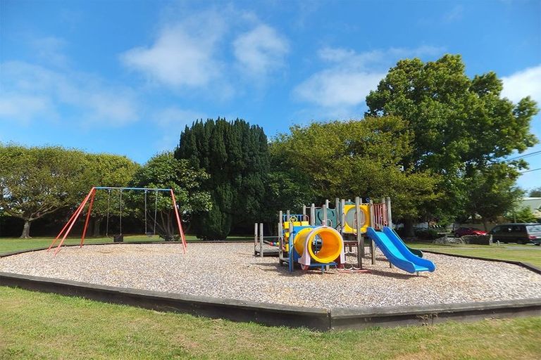 Photo of property in 3/112 Champion Street, Edgeware, Christchurch, 8013