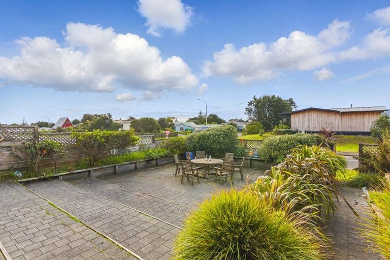 Photo of property in 9 Takitimu Street, Waitarere Beach, Levin, 5510
