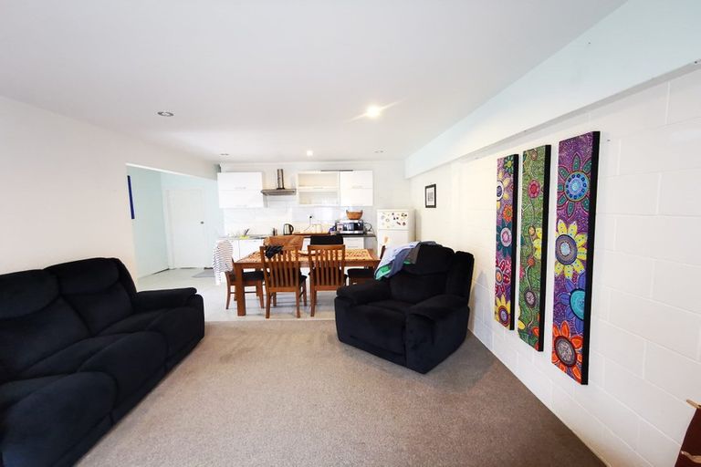 Photo of property in 3/5 Prictor Street, Papakura, 2110