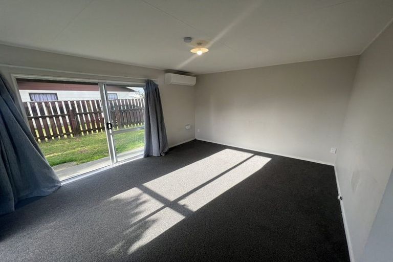 Photo of property in 13 Balmoral Street, Levin, 5510