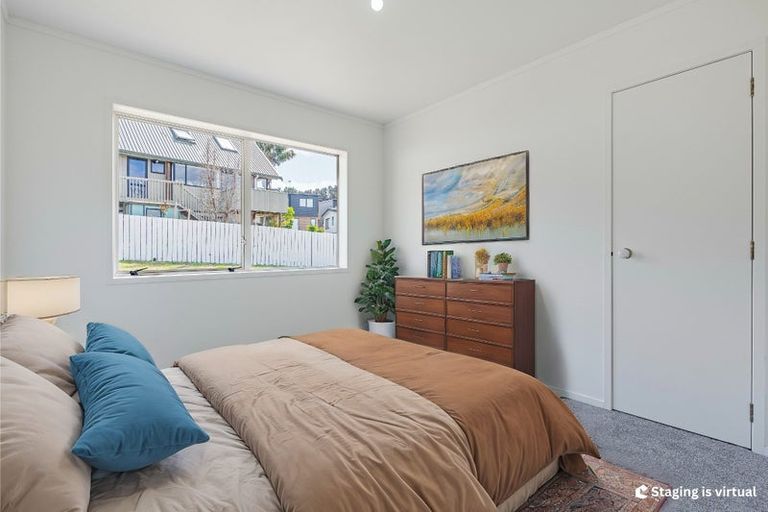 Photo of property in 49 Centorian Drive, Windsor Park, Auckland, 0632