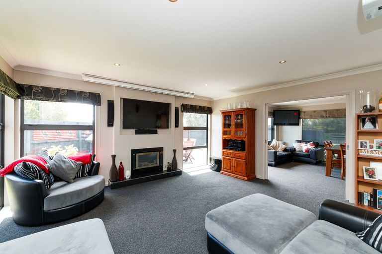 Photo of property in 63d James Line, Kelvin Grove, Palmerston North, 4414