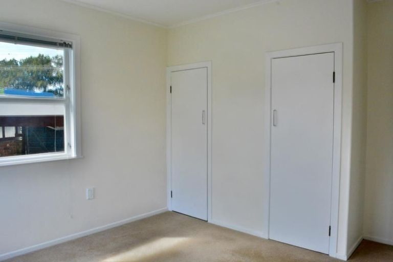 Photo of property in 41 Northcote Road, Hillcrest, Auckland, 0627