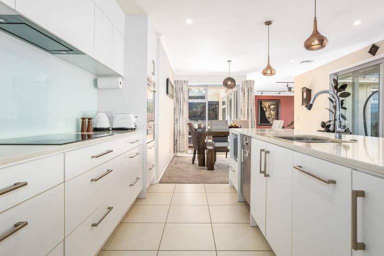 Photo of property in 1 Lindis Lane, Kelson, Lower Hutt, 5010