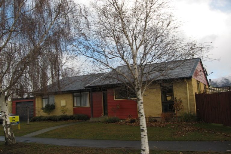 Photo of property in 10 Gilling Place, Cromwell, 9310