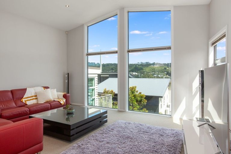 Photo of property in 42b/1 James Cook Drive, Whitby, Porirua, 5024