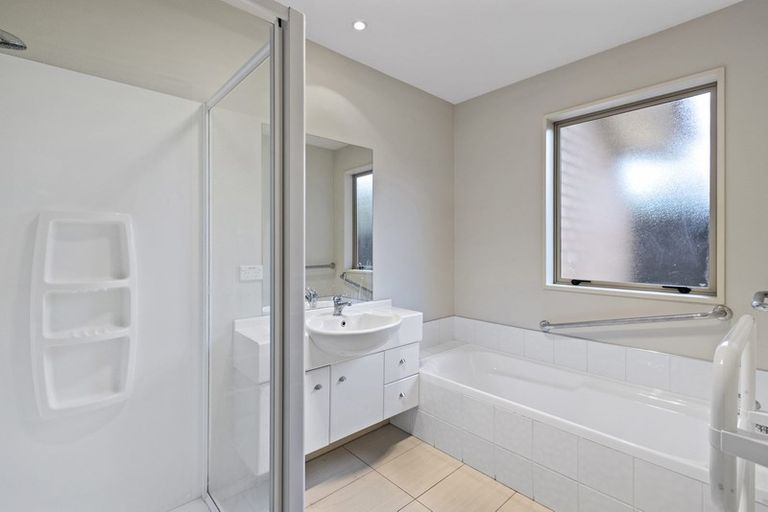 Photo of property in 4 Forgan Lane, Halswell, Christchurch, 8025