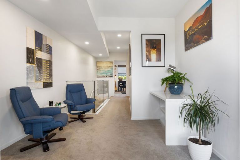Photo of property in 22 Arran Point Parade, Orewa, 0931