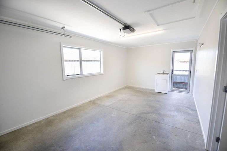 Photo of property in 16a Pembroke Street, Taradale, Napier, 4112