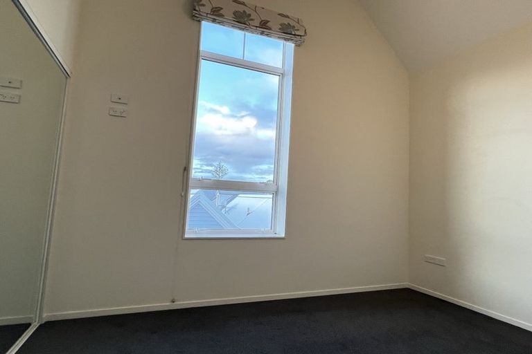 Photo of property in 31-41 Pirie Street, Mount Victoria, Wellington, 6011