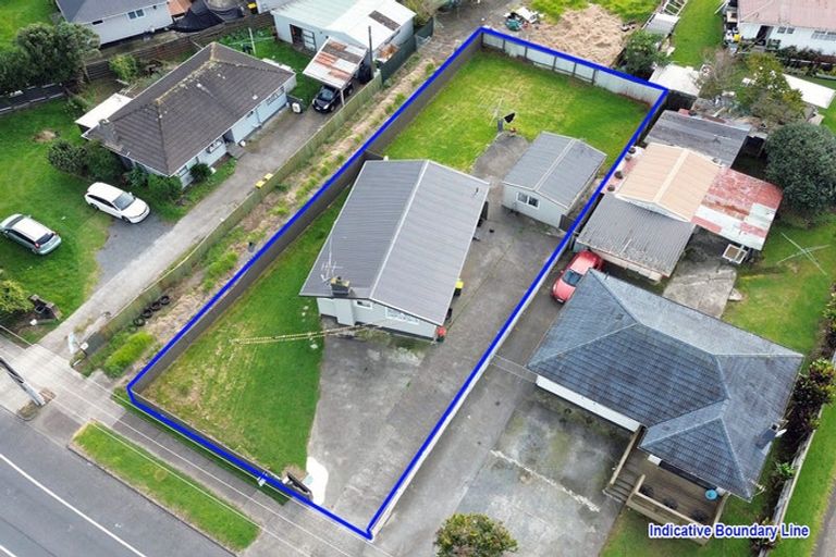 Photo of property in 79 Tidal Road, Mangere, Auckland, 2022