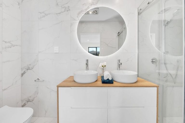 Photo of property in 10 Hughs Way, Flat Bush, Auckland, 2019