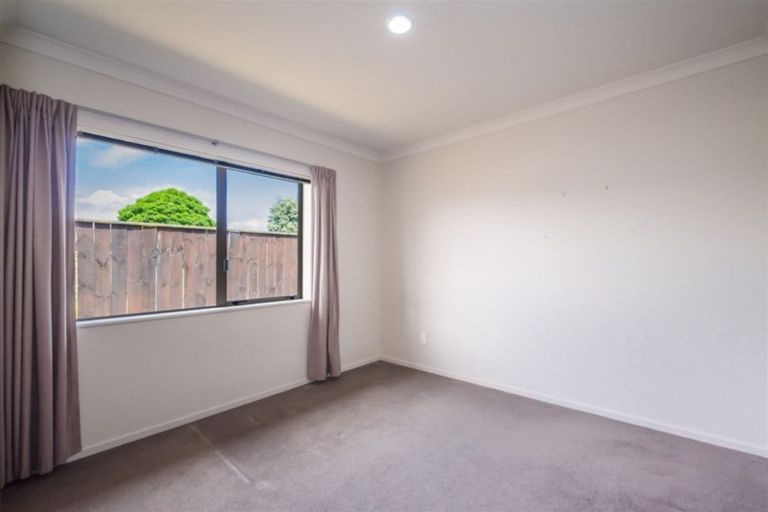 Photo of property in 16 Manhattan Court, Paraparaumu Beach, Paraparaumu, 5032