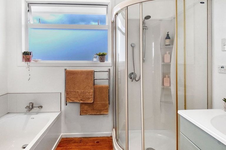 Photo of property in 20 Ogle Crescent, Te Kamo, Whangarei, 0112