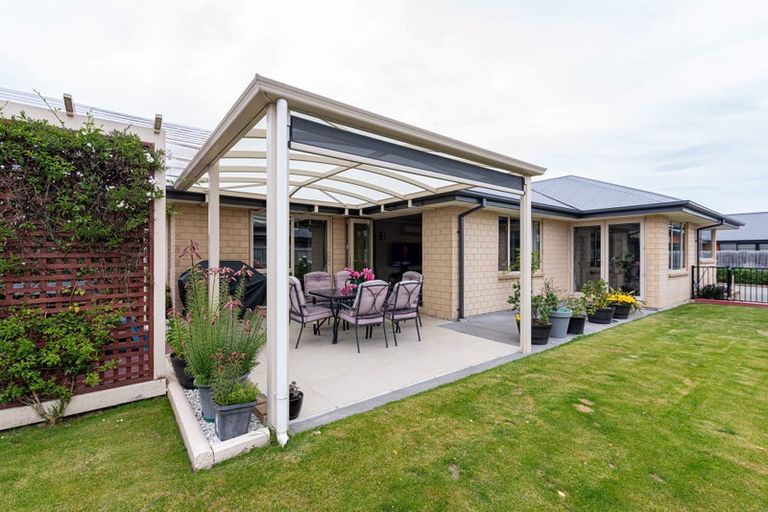 Photo of property in 27d Masefield Drive, Rolleston, 7614