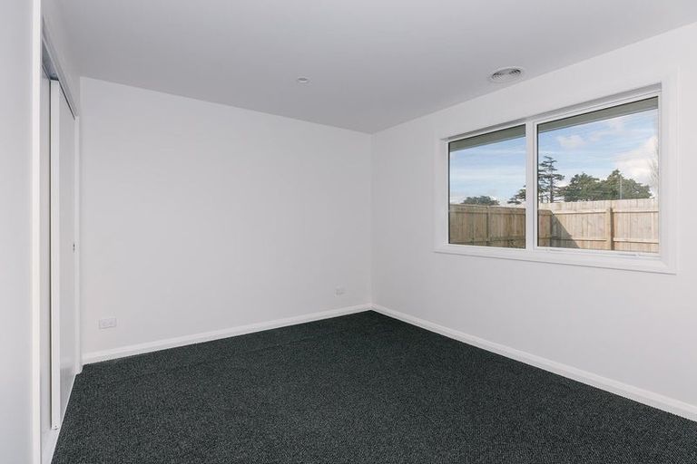 Photo of property in 42 Freedom Drive, Kelvin Grove, Palmerston North, 4414