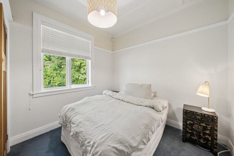 Photo of property in 26 Burma Road, Khandallah, Wellington, 6035