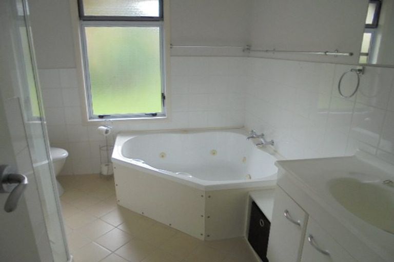 Photo of property in 6b Kawiu Road, Levin, 5510