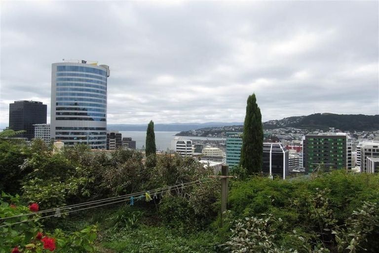 Photo of property in 243u1 The Terrace, Te Aro, Wellington, 6011