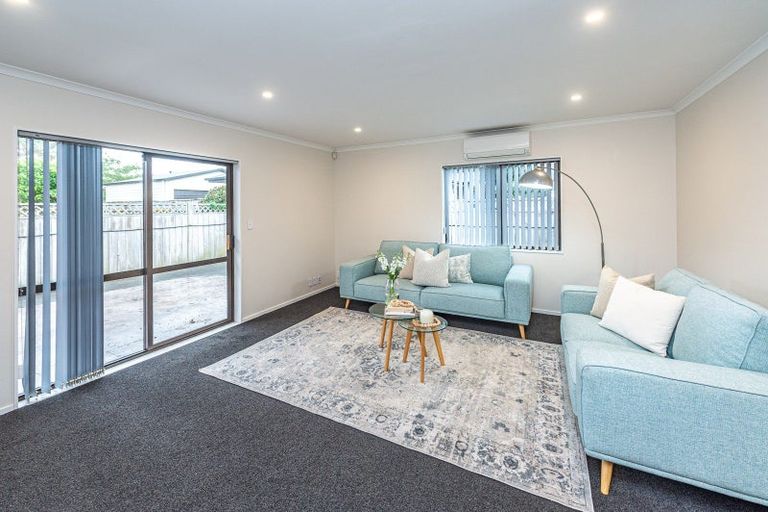 Photo of property in 1 Loader Place, Tawhero, Whanganui, 4501