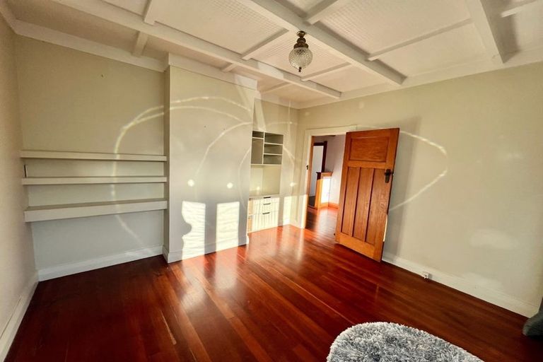 Photo of property in 6 Stonehurst Avenue, Waiuku, 2123