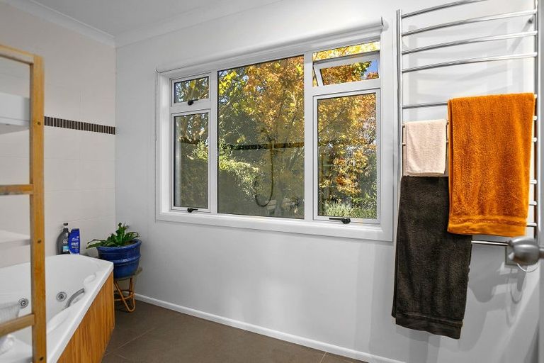 Photo of property in 21 Norfolk Drive, Cambridge, 3434