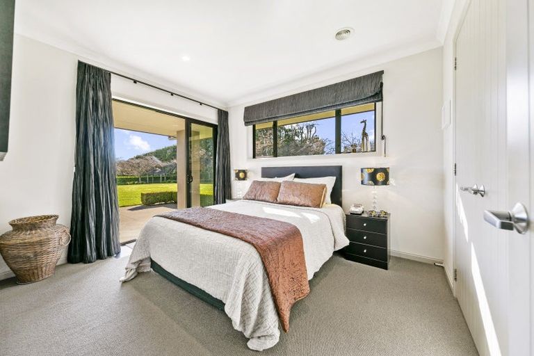 Photo of property in 195 Batty Road, Kingseat, Papakura, 2580