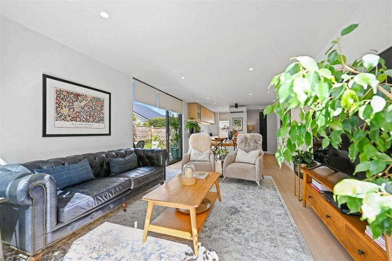 Photo of property in 23u2 Strowan Avenue, Fairfield, Hamilton, 3214