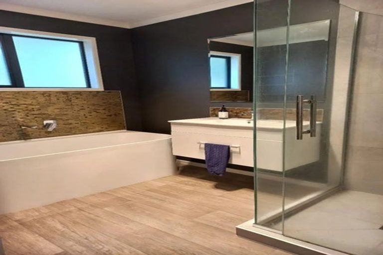 Photo of property in 48a Celia Street, Stratford, 4332