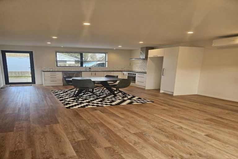 Photo of property in 14 Hamilton Road, Cambridge, 3434