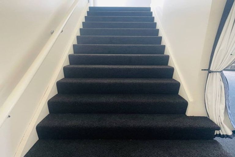 Photo of property in 9 Meadowbrook Place, Wanaka, 9305