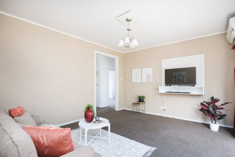 Photo of property in 3 Koromiko Avenue, Roslyn, Palmerston North, 4414