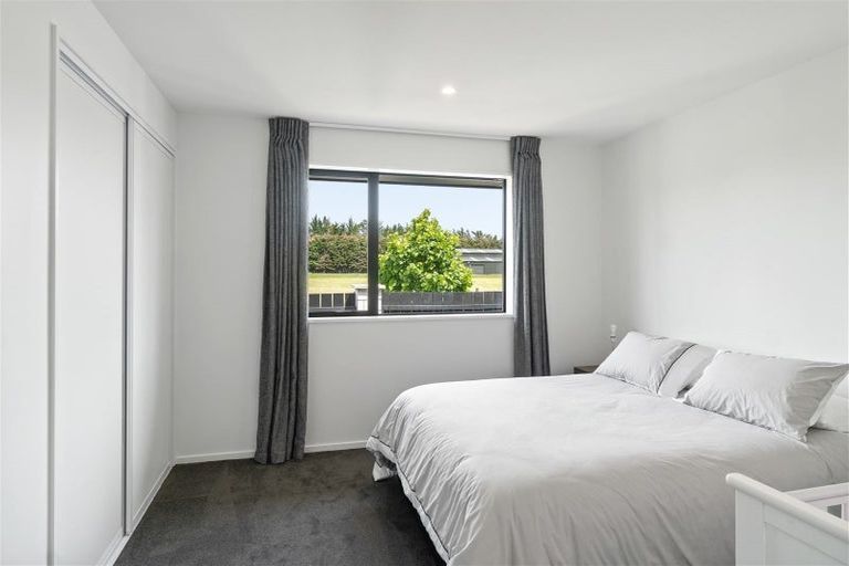 Photo of property in 36 Fearne Drive, Woodend, 7610