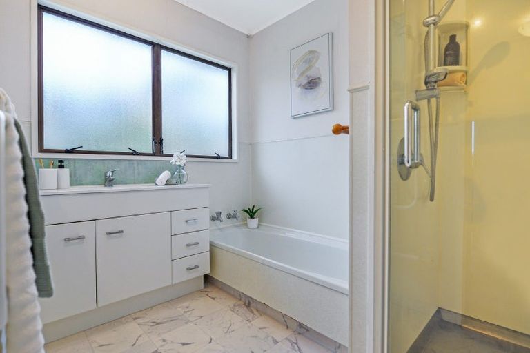 Photo of property in 3 Chestnut Place, Pukete, Hamilton, 3200