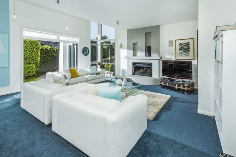 Photo of property in 13 Kittiwake Drive, Schnapper Rock, Auckland, 0632