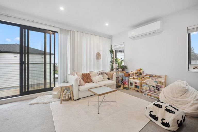 Photo of property in 1b Robin Lane, Browns Bay, Auckland, 0630