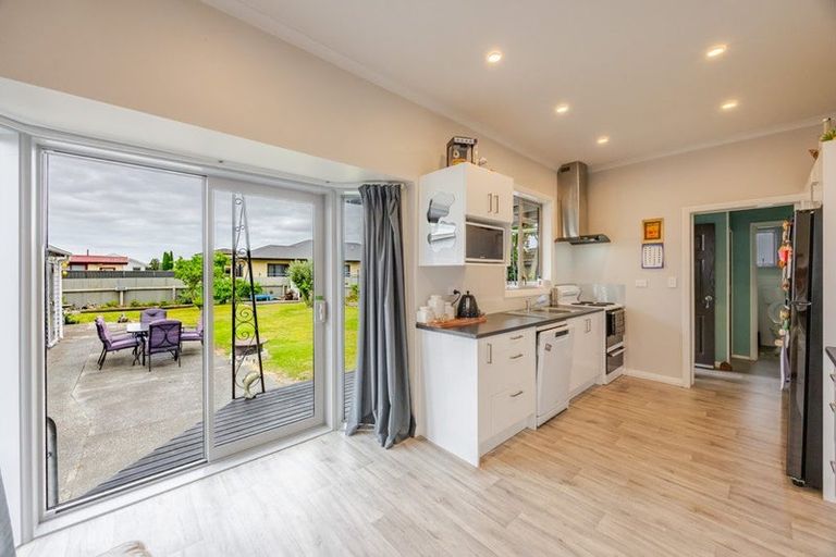 Photo of property in 305 Gascoigne Street, Raureka, Hastings, 4120