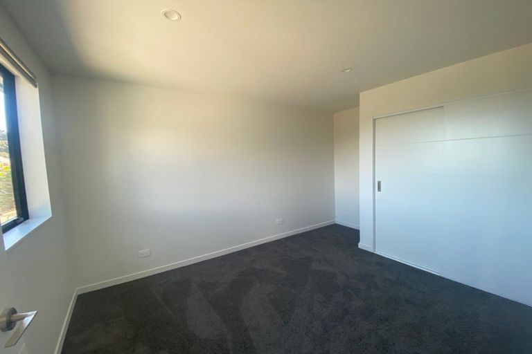 Photo of property in 19 Kaiwaru Place, Waikanae, 5036