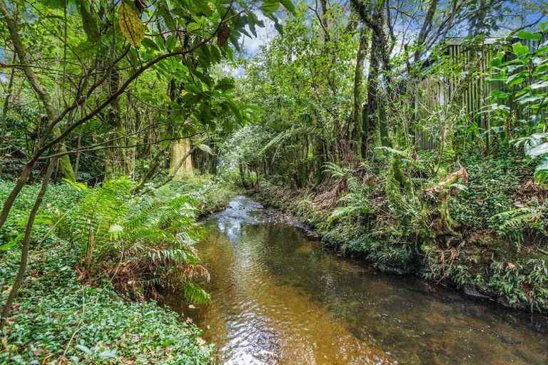 Photo of property in 2133 Wiremu Road, Newall, New Plymouth, 4381