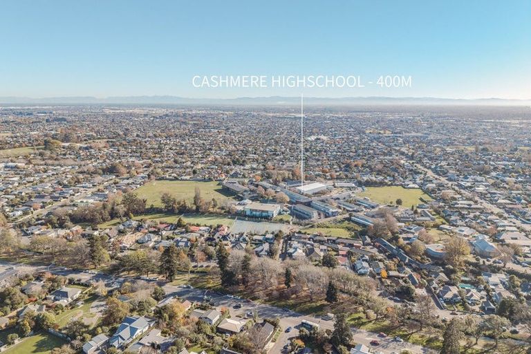 Photo of property in 7b Karitane Drive, Cashmere, Christchurch, 8022