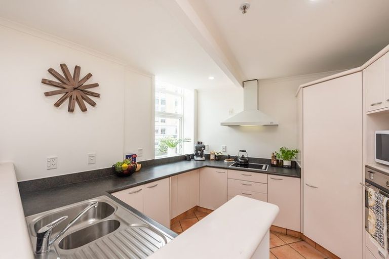 Photo of property in Queens Wharf Office Apartm, 10/1 Queens Wharf, Wellington Central, Wellington, 6011